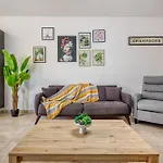 Stunning By Beyond Air, Sliema-center! Near Pool! * Слима