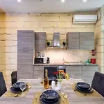 Stunning By Beyond Air, Sliema-center! Near Pool!