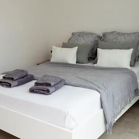 Stunning By Beyond Air, Sliema-center! Near Pool!