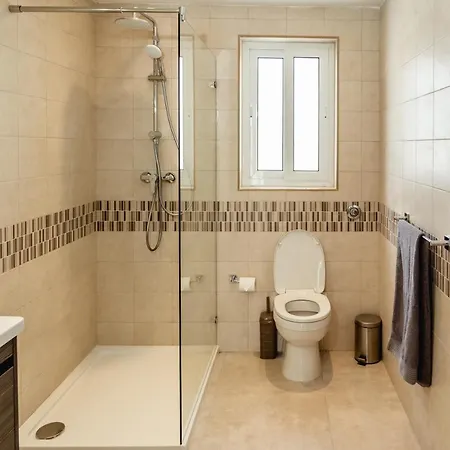 Stunning By Beyond Air, Sliema-center! Near Pool!