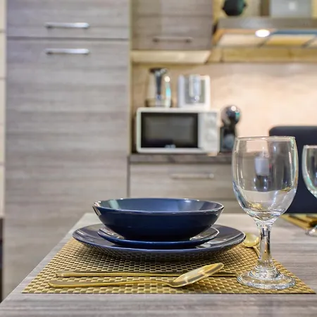 Stunning By Beyond Air, Sliema-center! Near Pool!