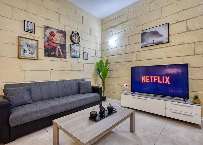 Apartman Stunning By Beyond Air, Sliema-center! Near Pool!