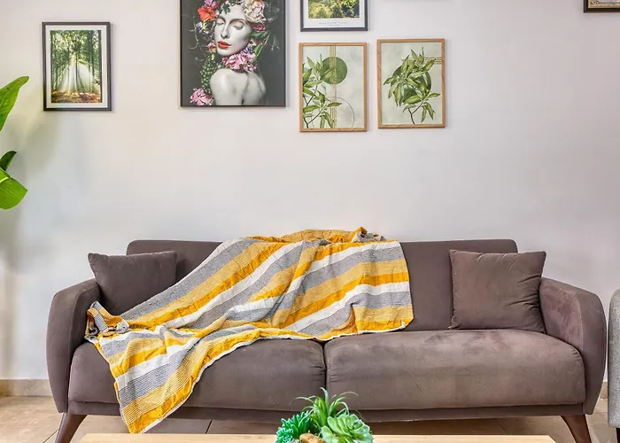 Stunning By Beyond Air, Sliema-center! Near Pool!