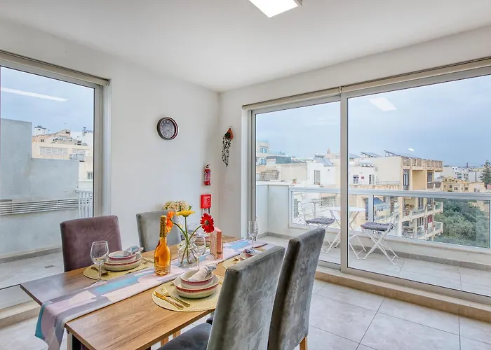 Stunning By Beyond Air, Sliema-center! Near Pool! Apartman Sliema