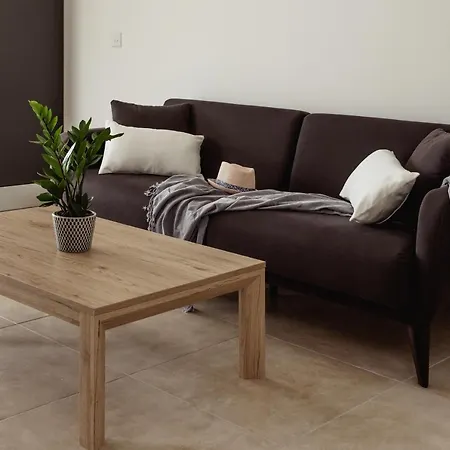 Appartement Stunning By Beyond Air, Sliema-center! Near Pool! *