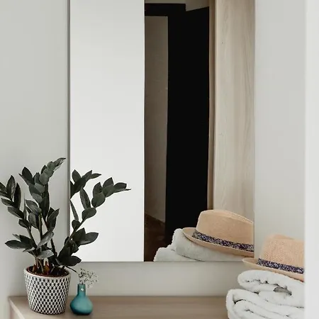 Stunning By Beyond Air, Sliema-center! Near Pool!