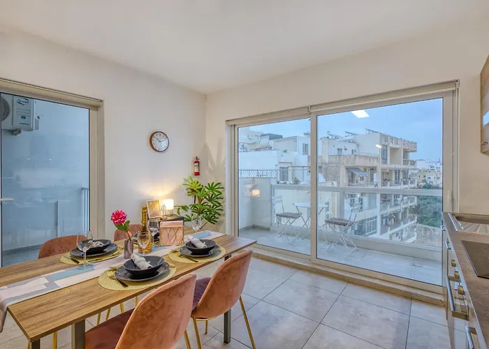 Appartement Stunning By Beyond Air, Sliema-center! Near Pool! Sliema